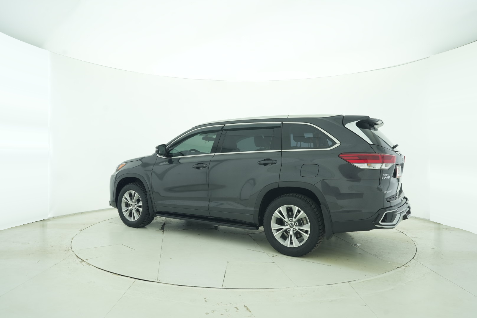 Toyota Highlander 2018 — фото 4