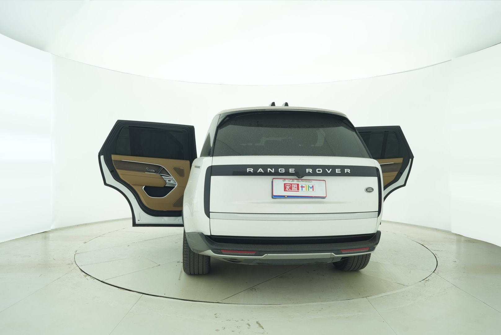 Land Rover Range Rover 2023 — фото 13