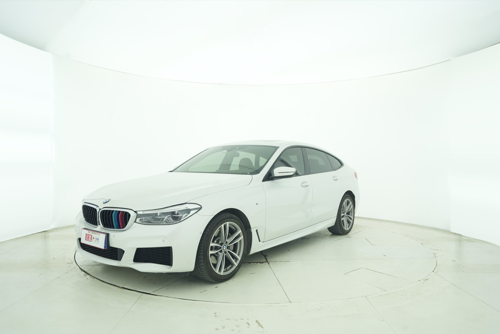 BMW 6 Series GT 2019 — фото 2