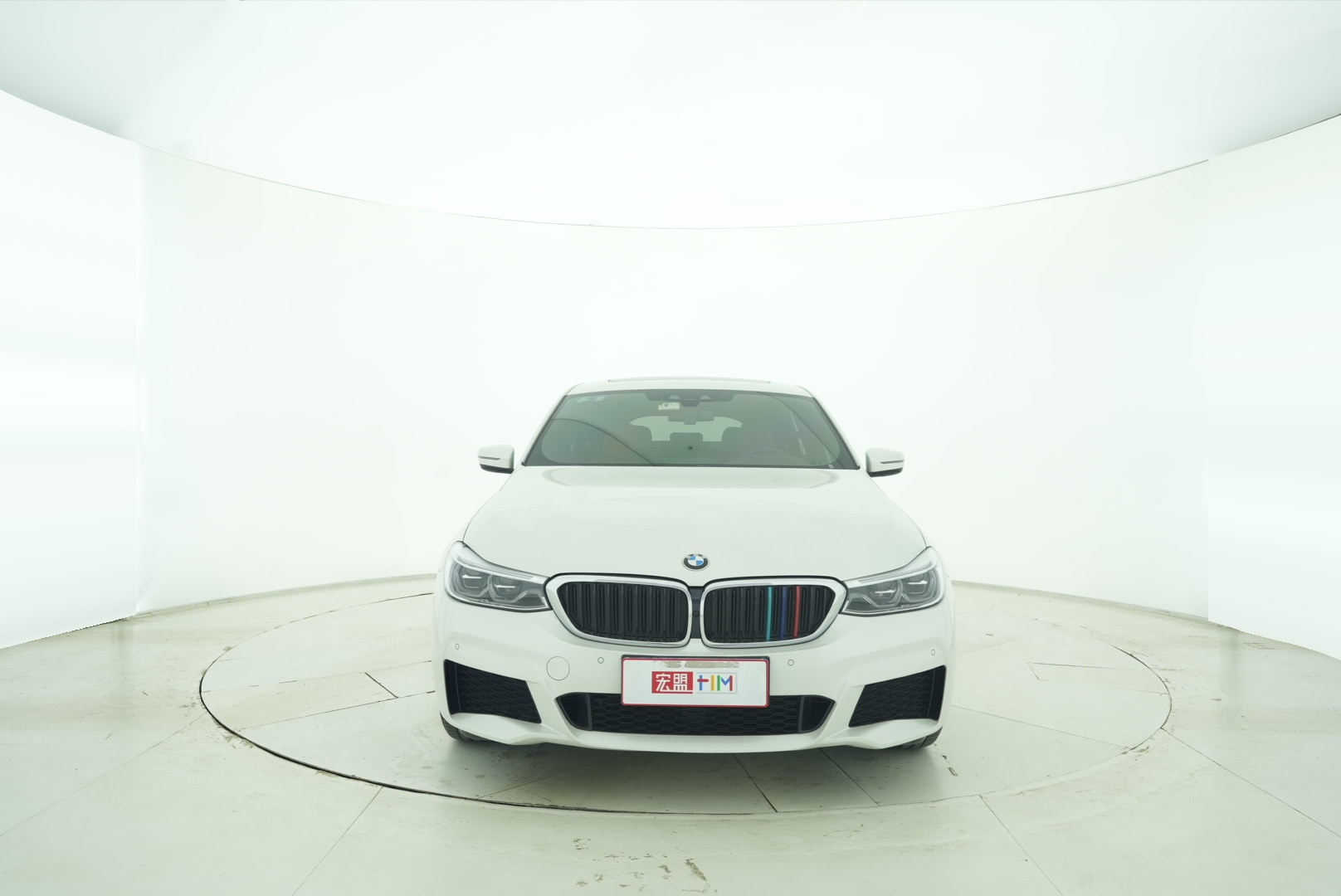 BMW 6 Series GT 2019 — фото 9