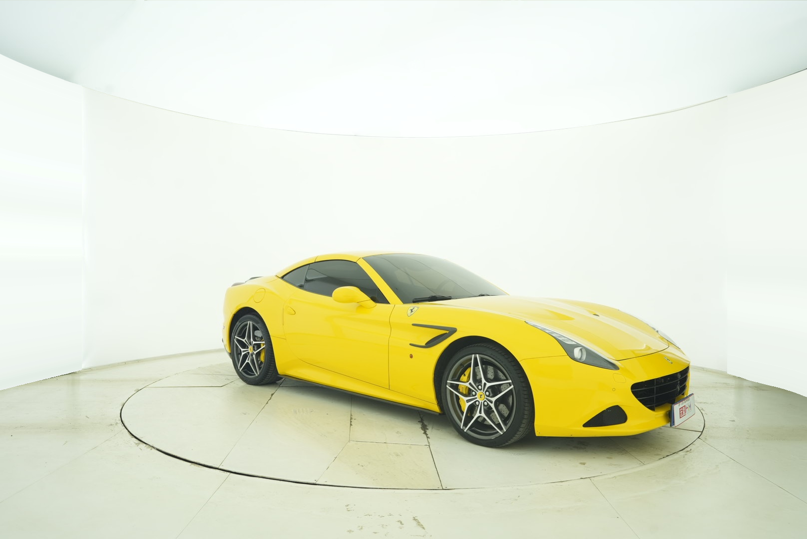 Ferrari California T 2015 — фото 8