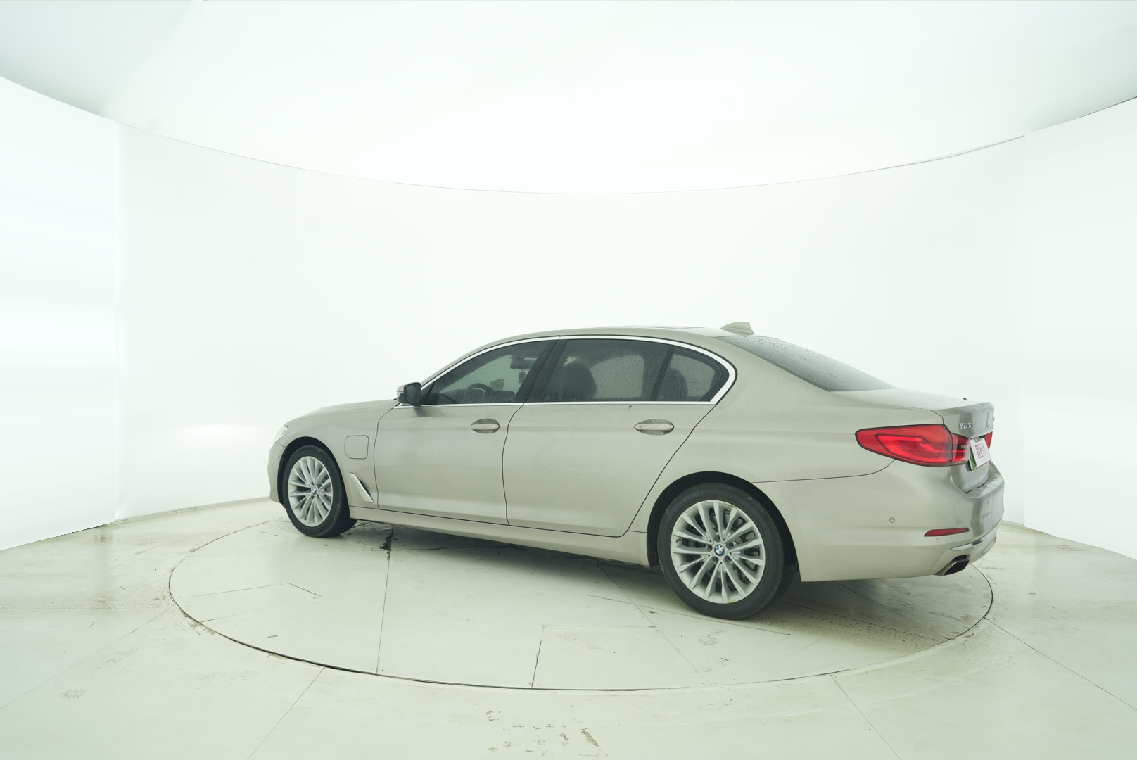 BMW 5 Series Hybrid 2020 — фото 4