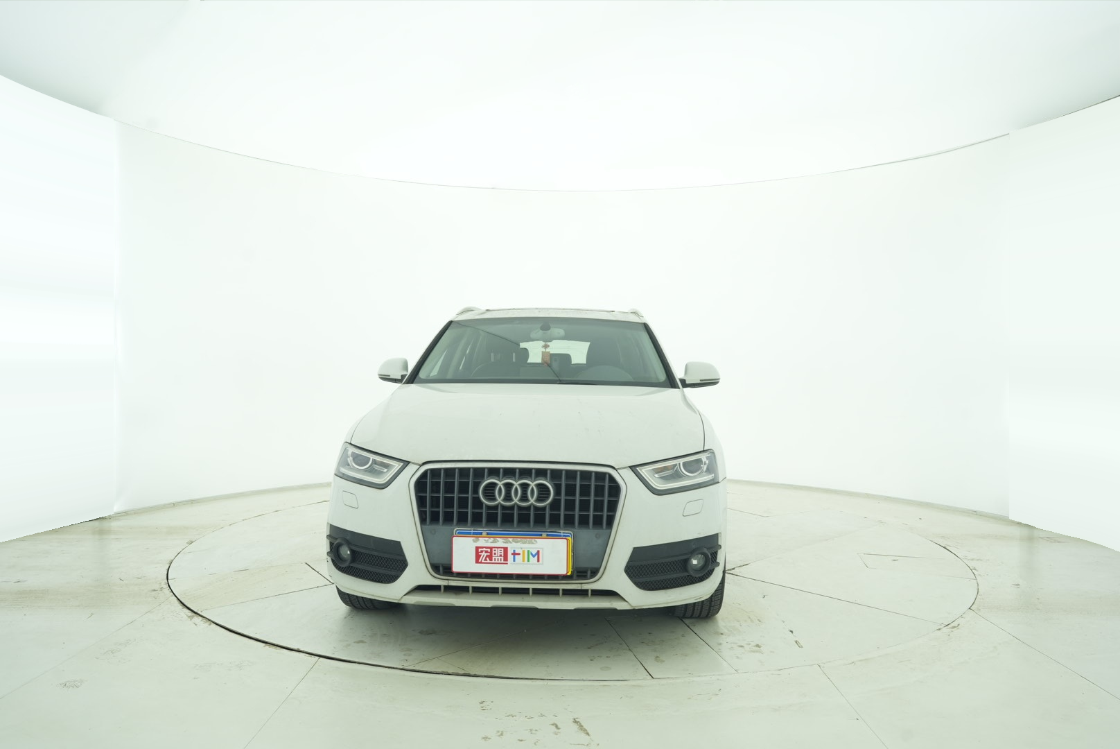 Audi Q3 2015 — фото 9