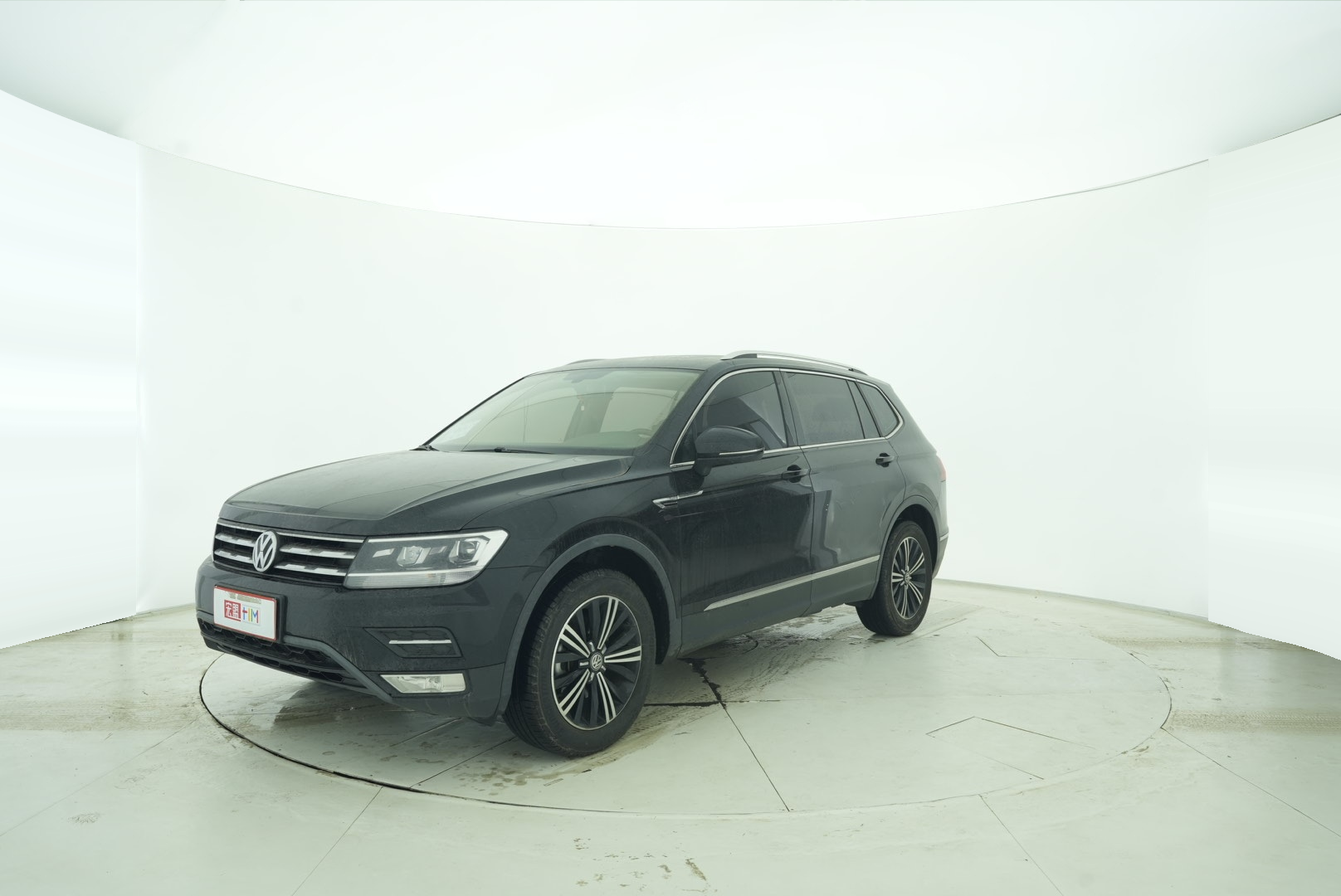 Volkswagen Tiguan L 2019 — фото 2