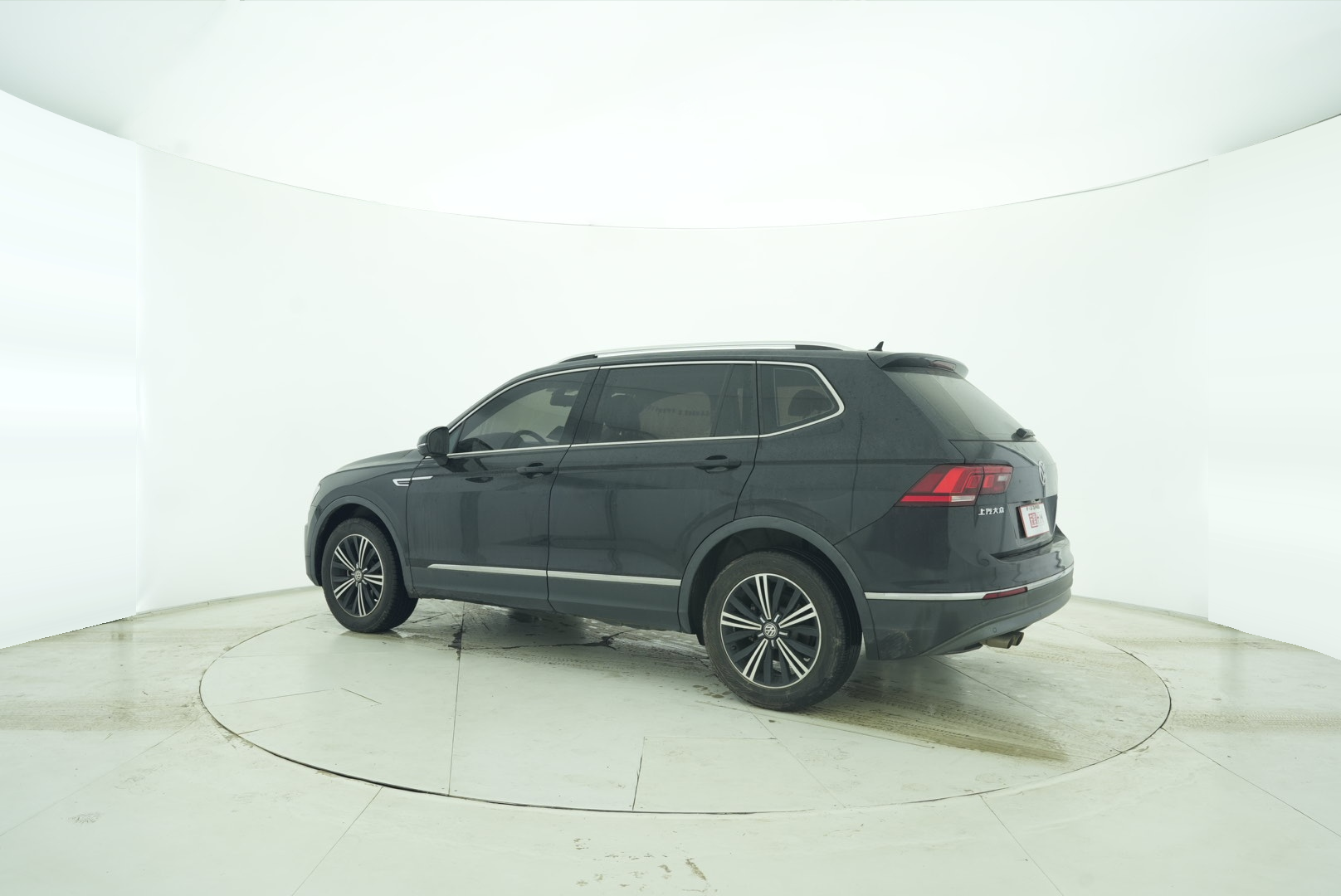 Volkswagen Tiguan L 2019 — фото 4