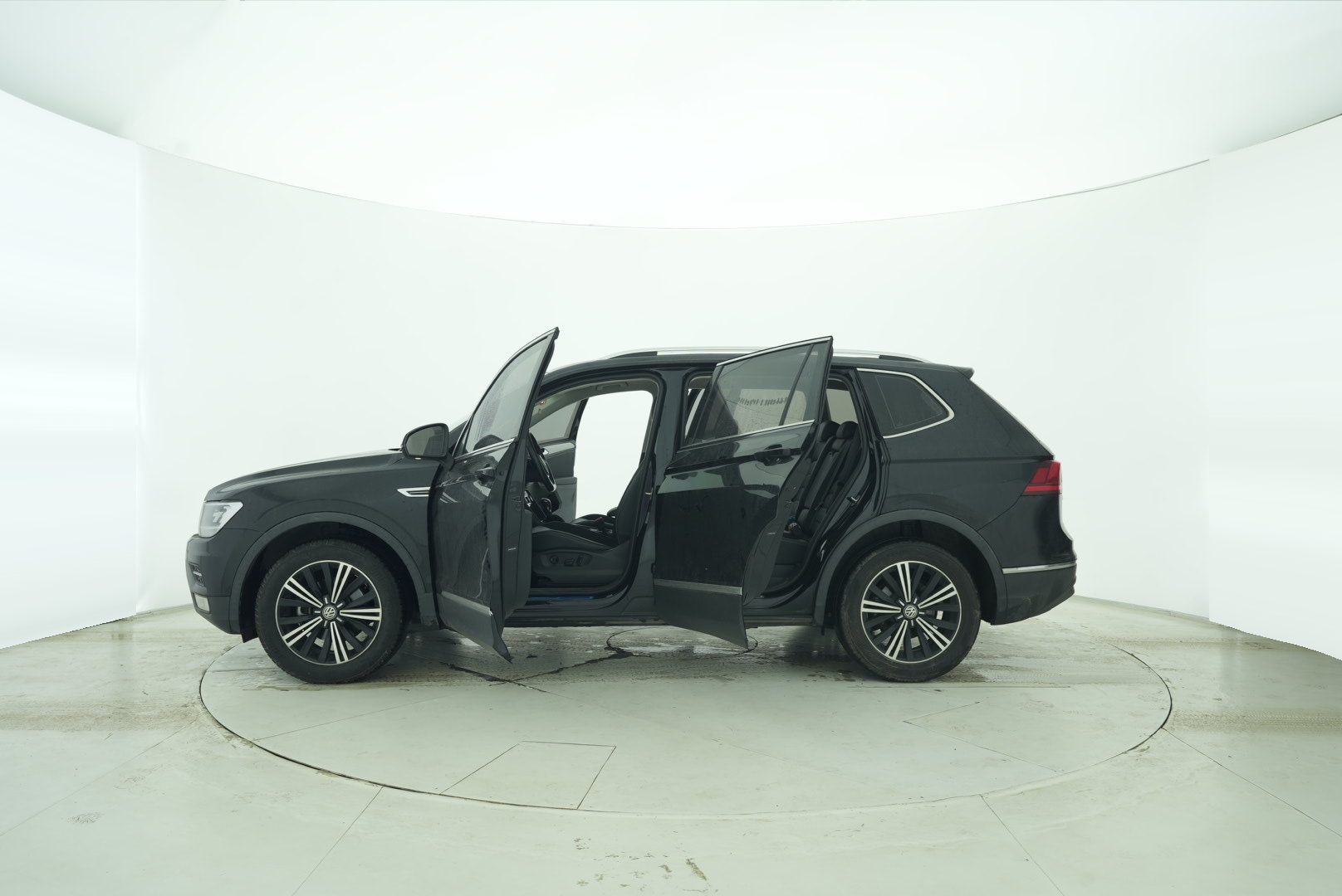Volkswagen Tiguan L 2019 — фото 12