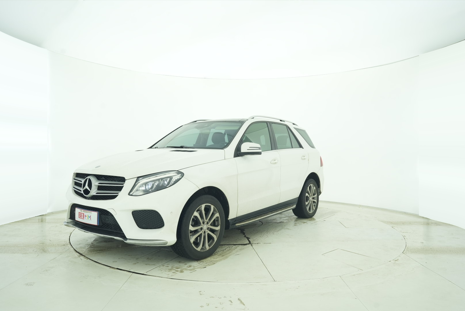 Mercedes Benz GLE 2016 — фото 2