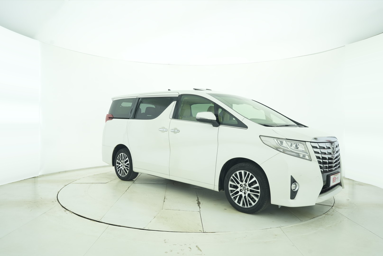 Toyota Elfa 2015 — фото 8