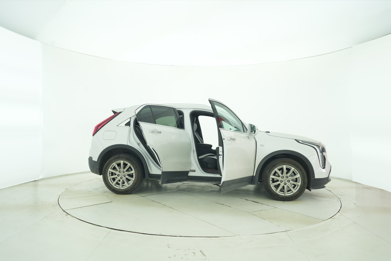 Cadillac XT4 2021 — фото 15
