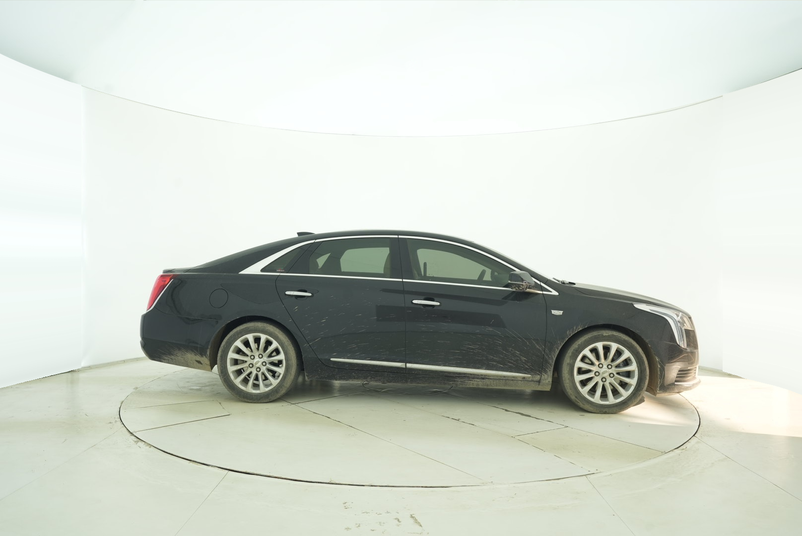 Cadillac XTS 2018 — фото 7