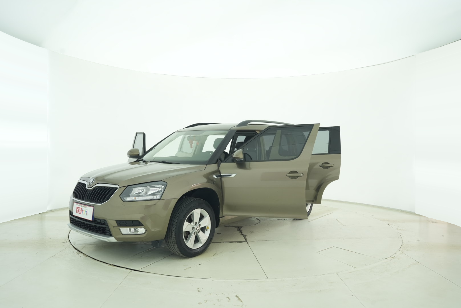 Skoda Yeti 2014 — фото 10