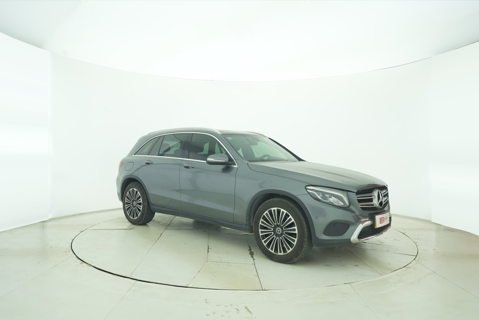Mercedes Benz GLC 2019 — фото 14