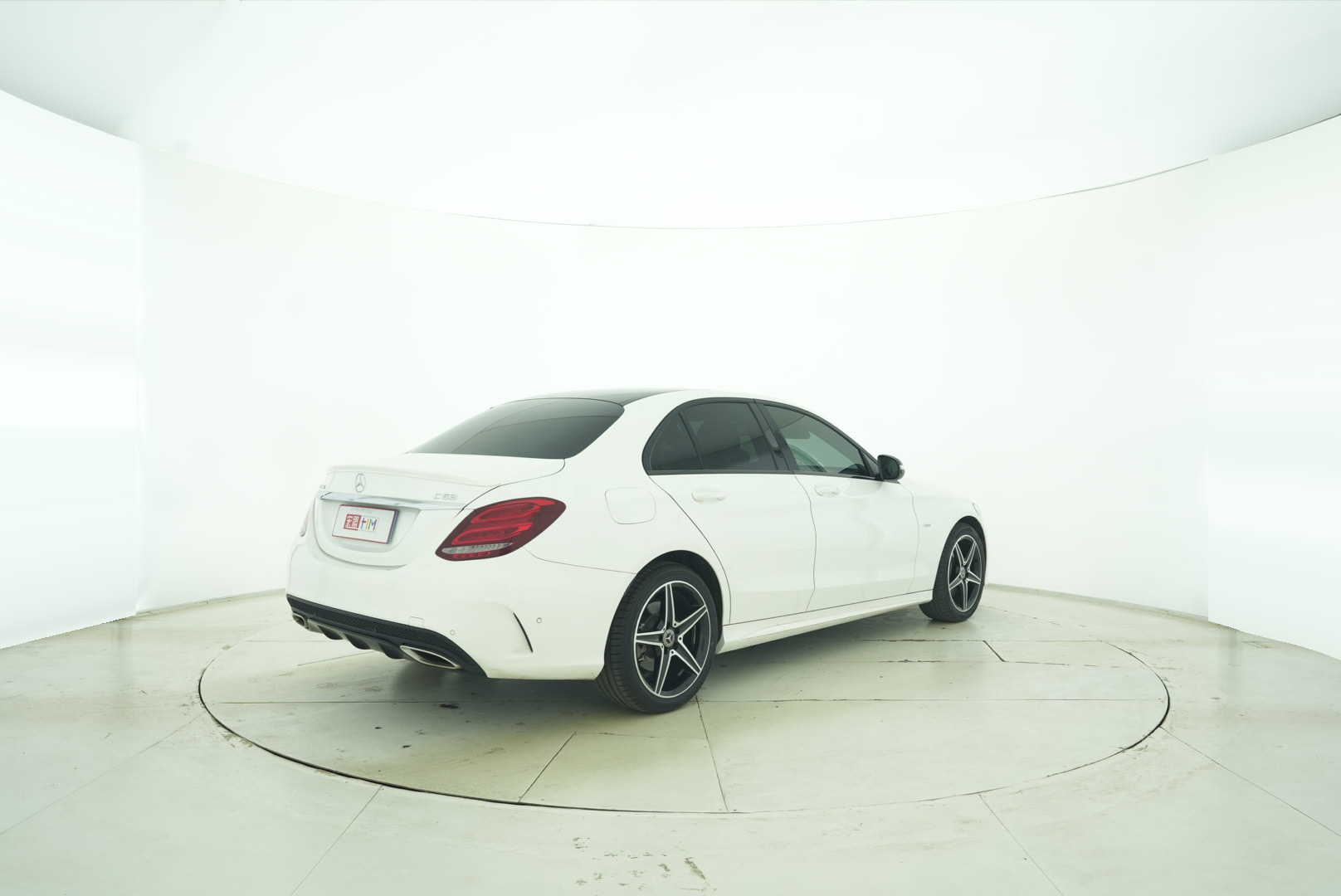 Mercedes Benz C-Class 2018 — фото 6