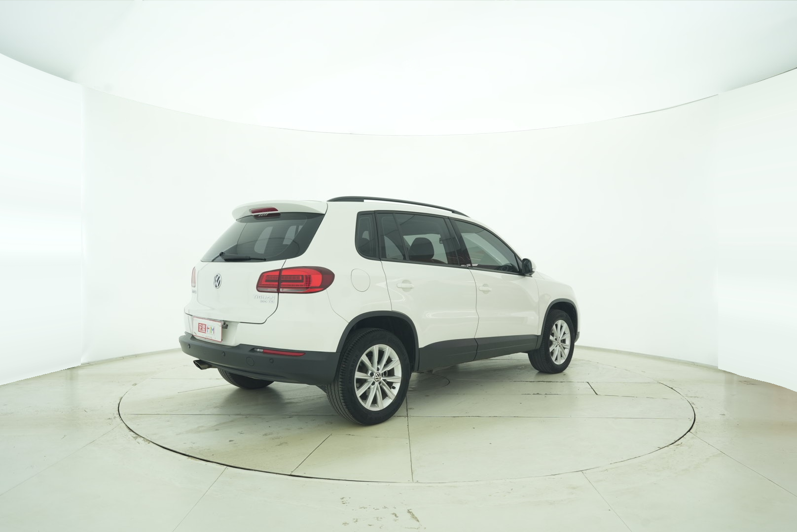 Volkswagen Tuguan 2017 — фото 6