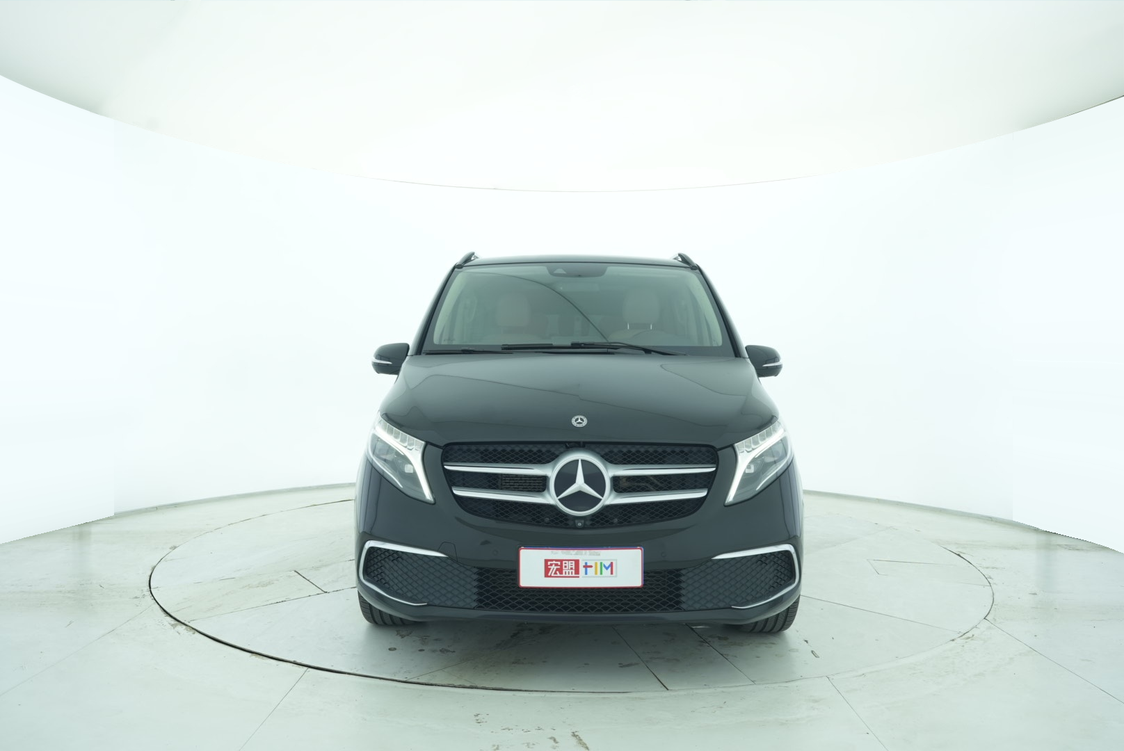 Mercedes Benz V-Class 2018 — фото 9