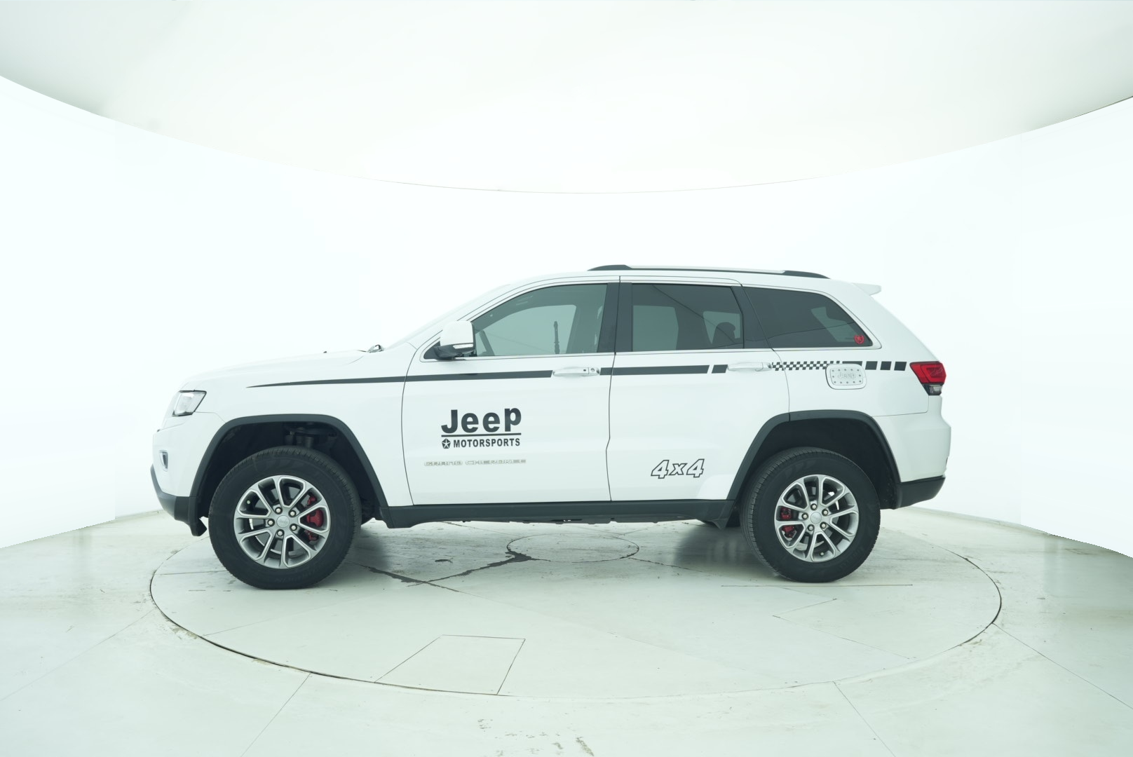 Jeep Grand Cherokee (Imported) 2013 — фото 4