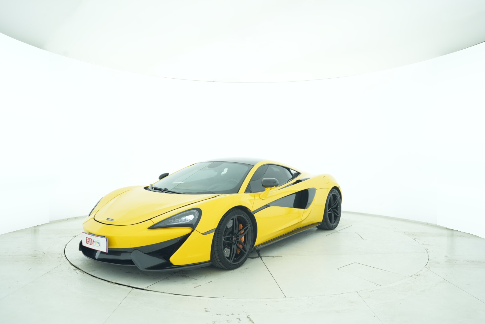 McLaren 570GT 2016 — фото 2