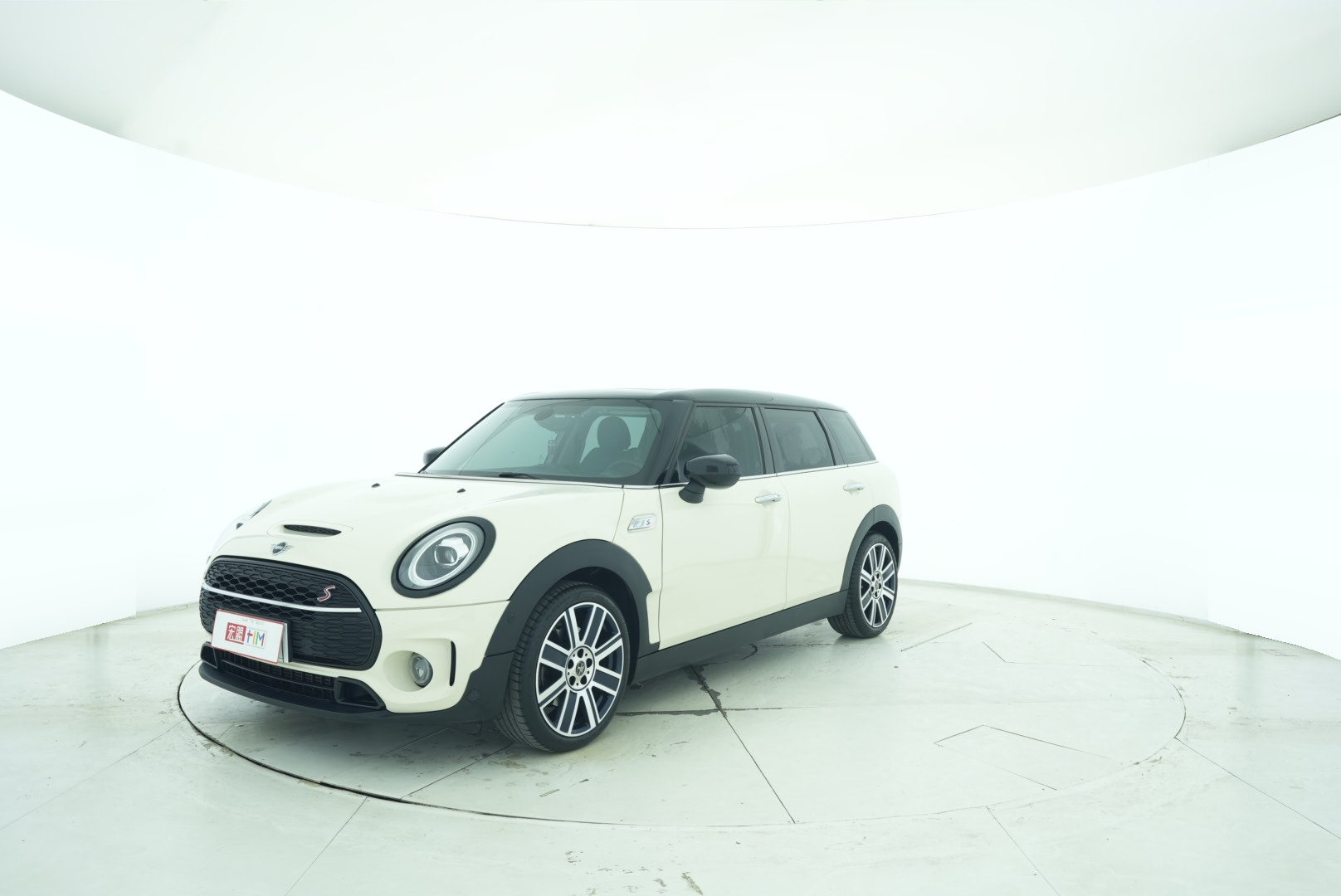 MINI CLUBMAN 2019 — фото 2