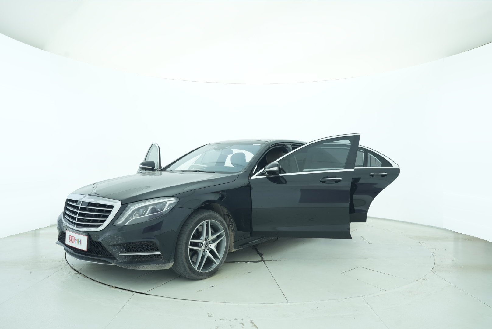 Mercedes Benz S-Class 2017 — фото 11