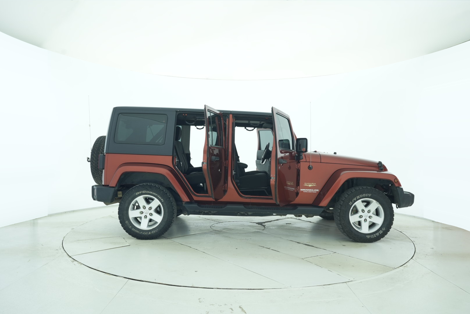 Jeep Wrangler 2014 — фото 10