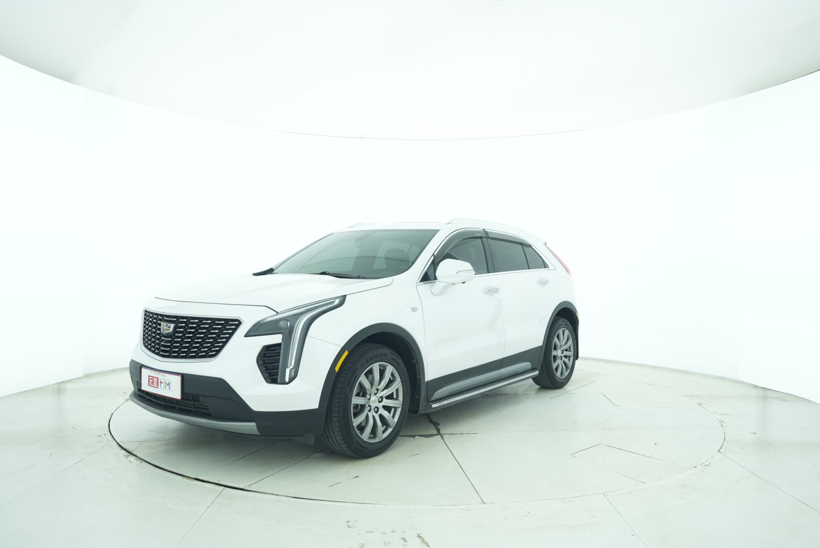 Cadillac XT4 2020 — фото 2