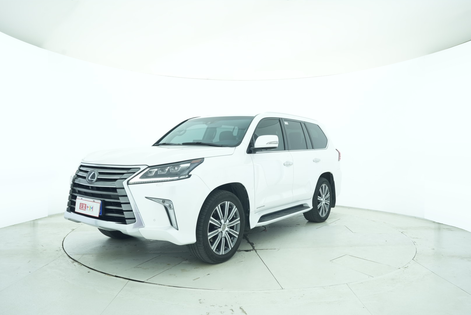 Lexus LX 2016 — фото 2