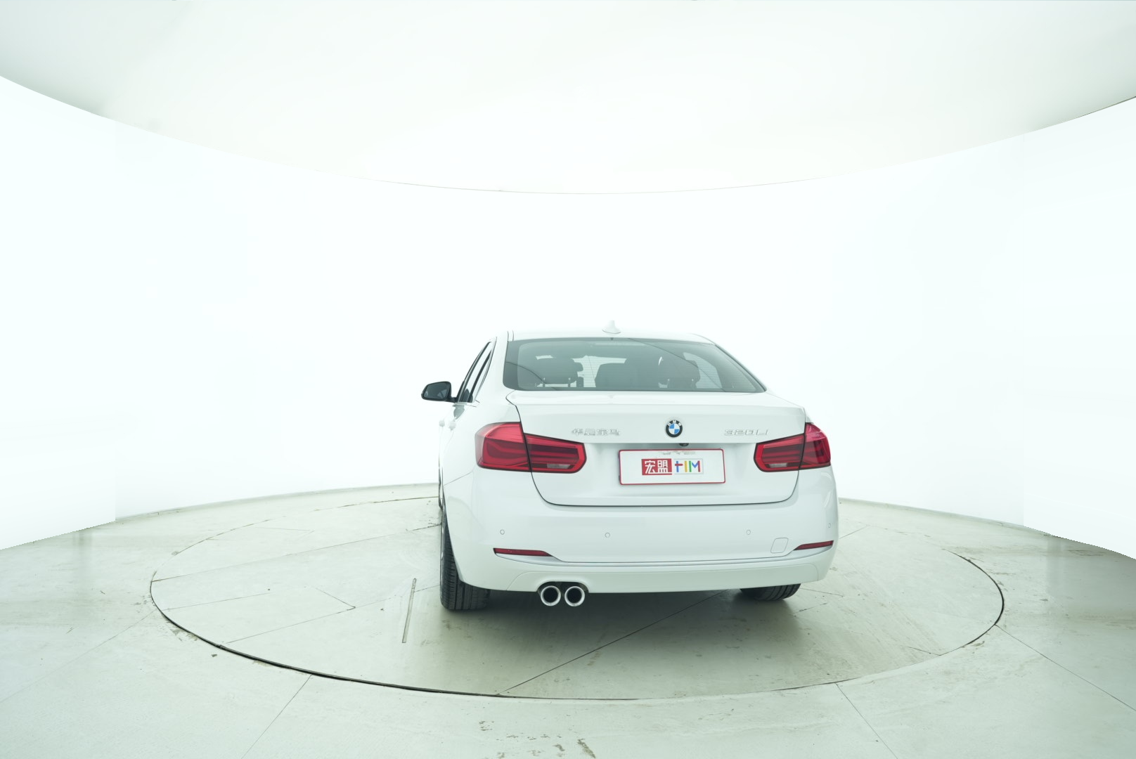 BMW 3 Series 2019 — фото 9
