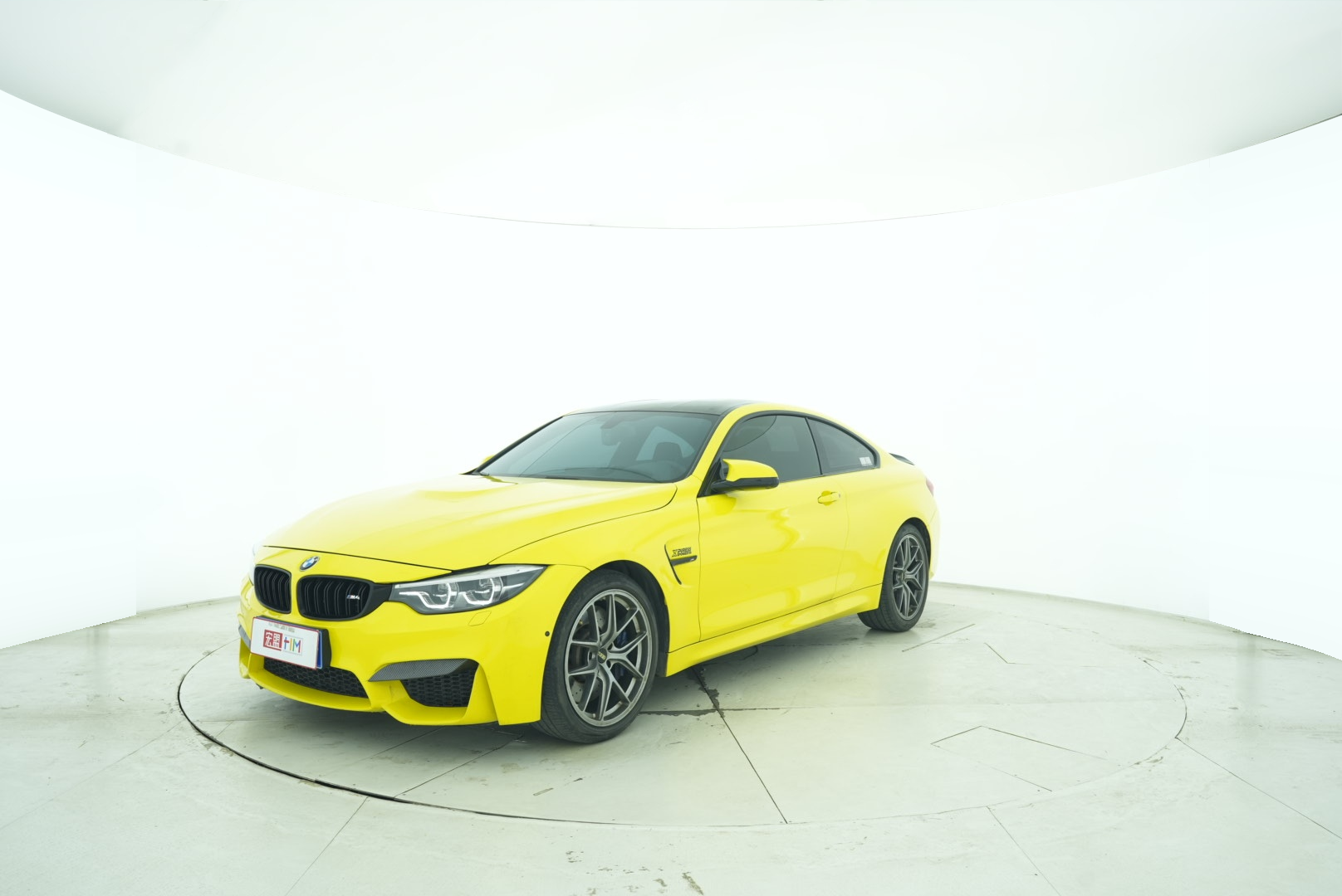 BMW M4 2017 — фото 2