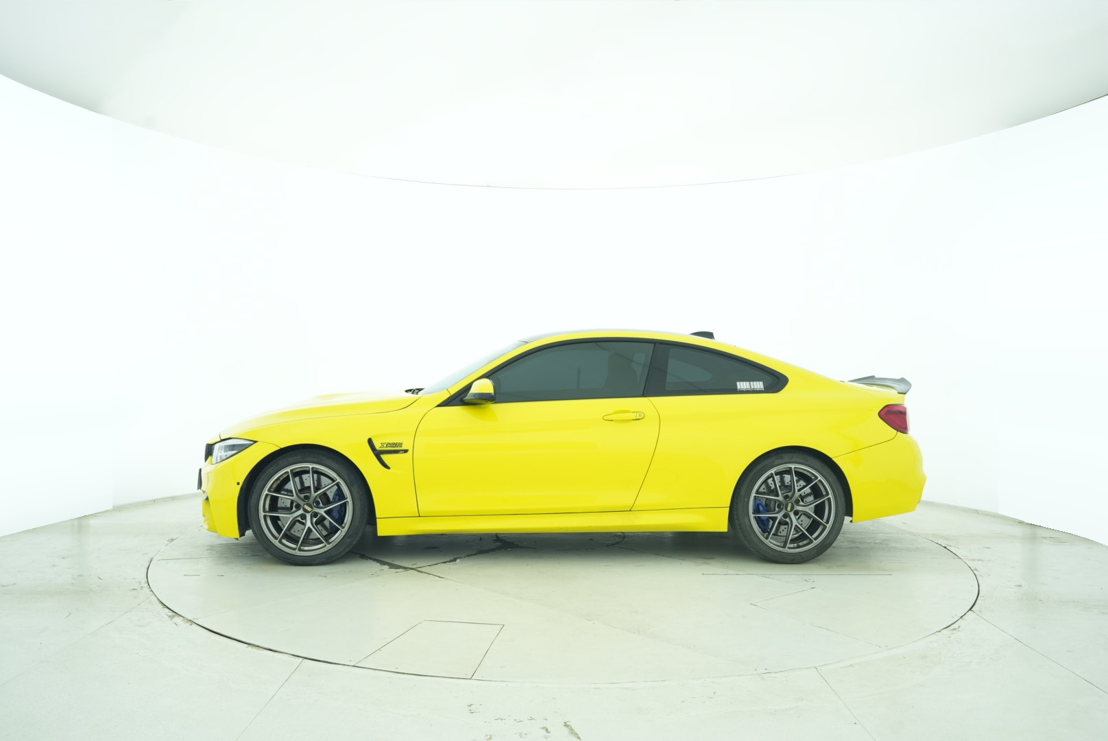 BMW M4 2017 — фото 3