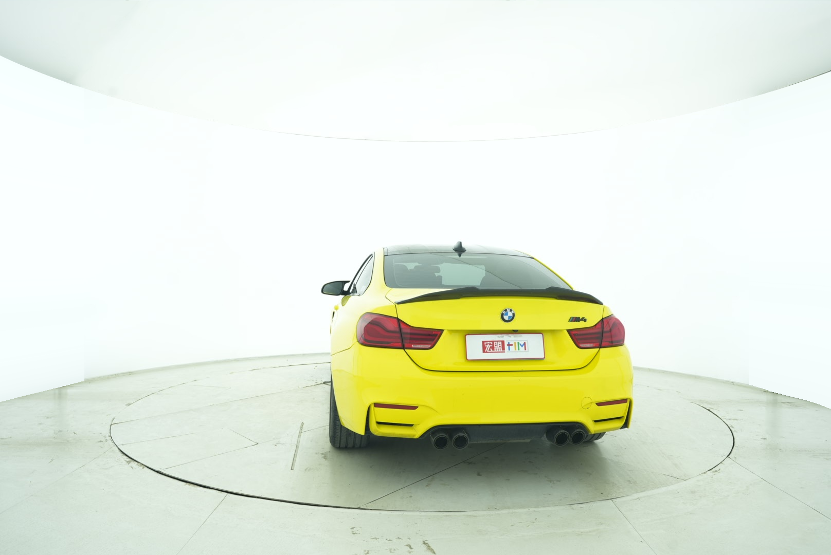 BMW M4 2017 — фото 5