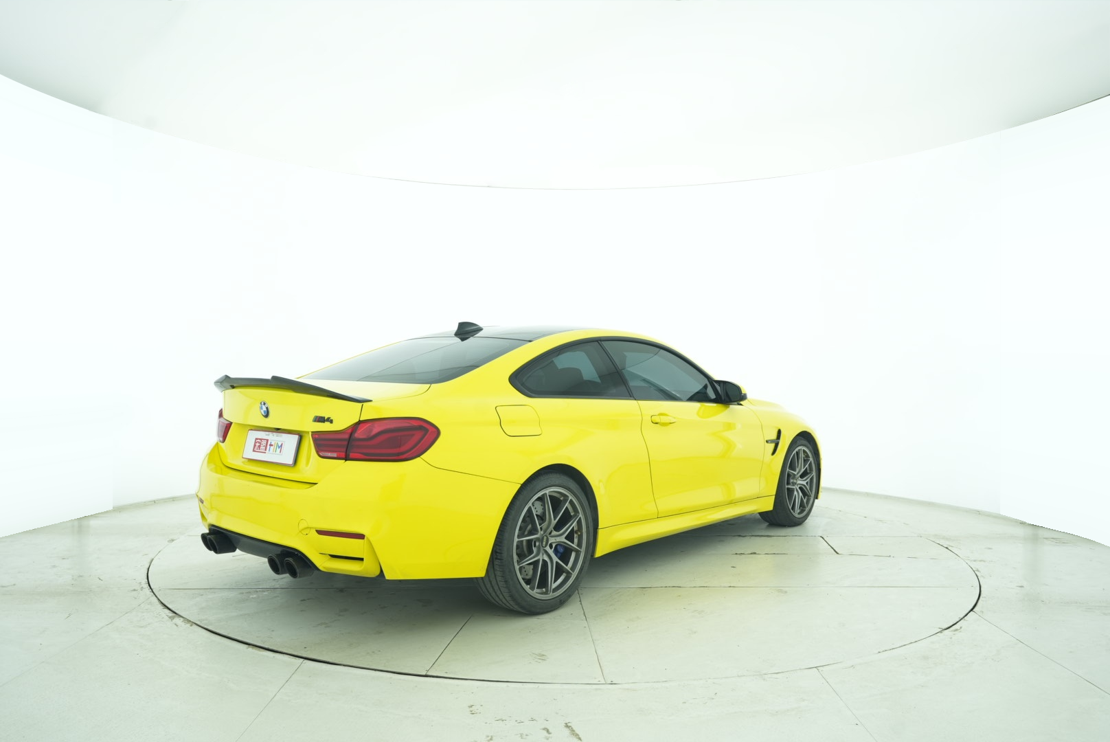 BMW M4 2017 — фото 6