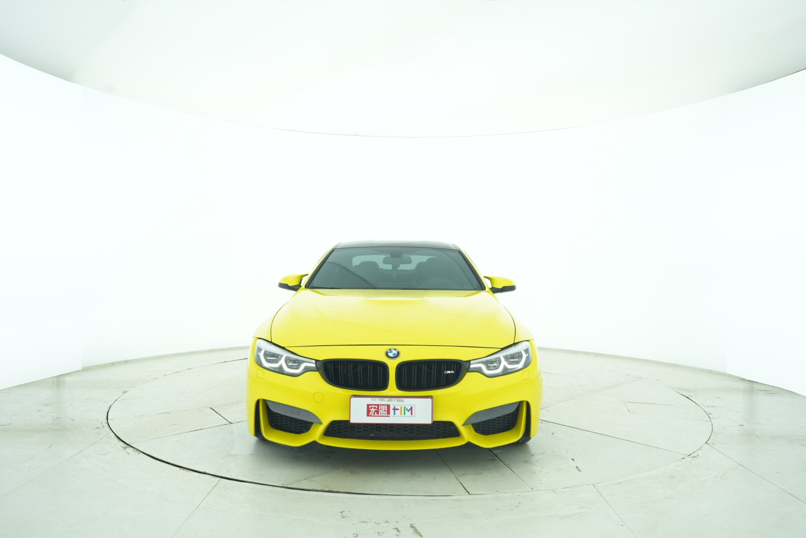 BMW M4 2017 — фото 9