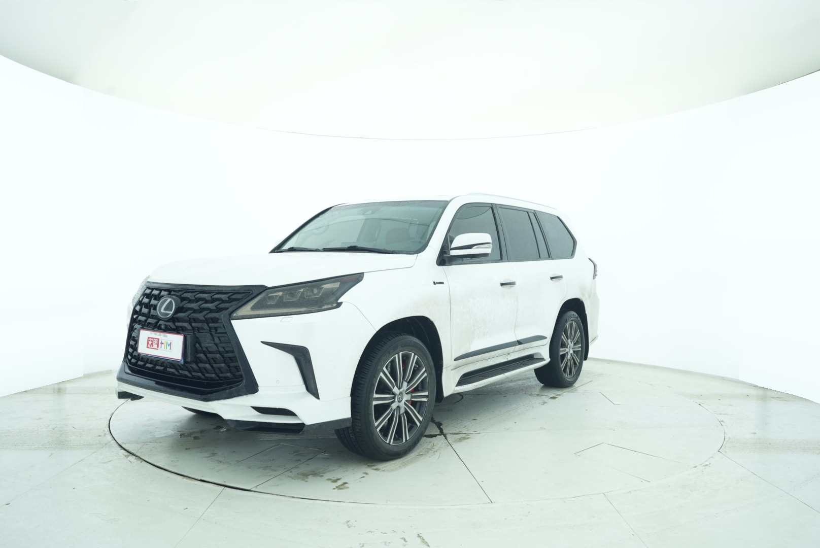 Lexus LX 2019 — фото 2