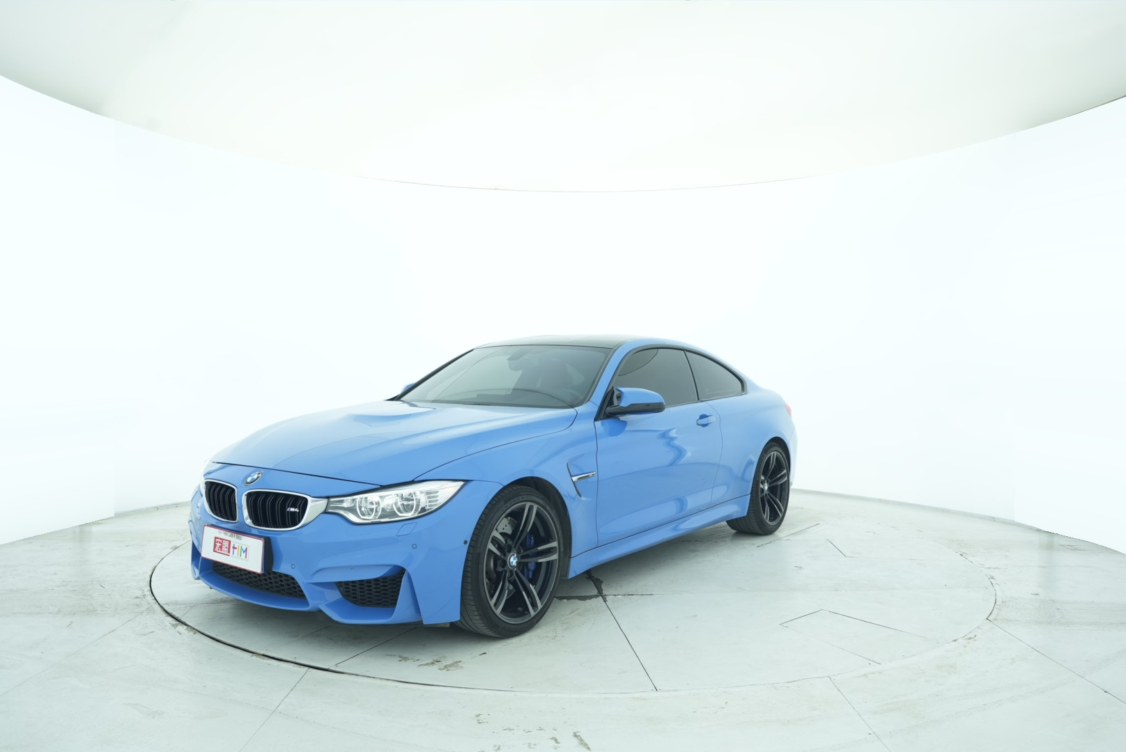 BMW M4 2014 — фото 2