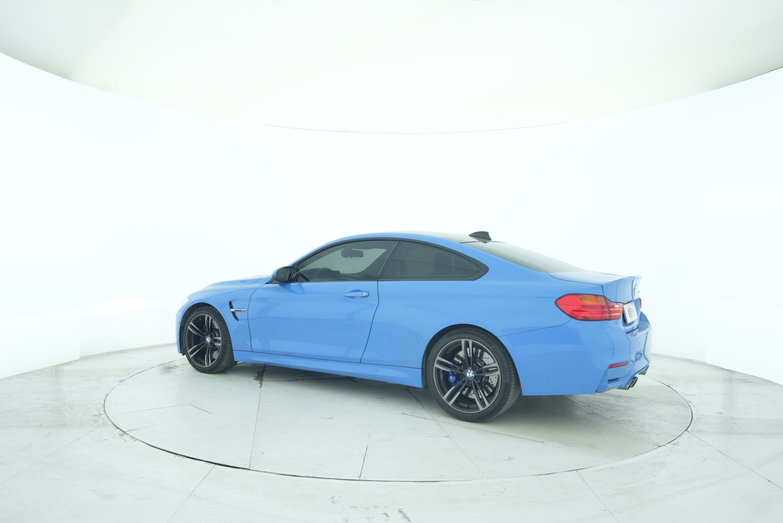 BMW M4 2014 — фото 4