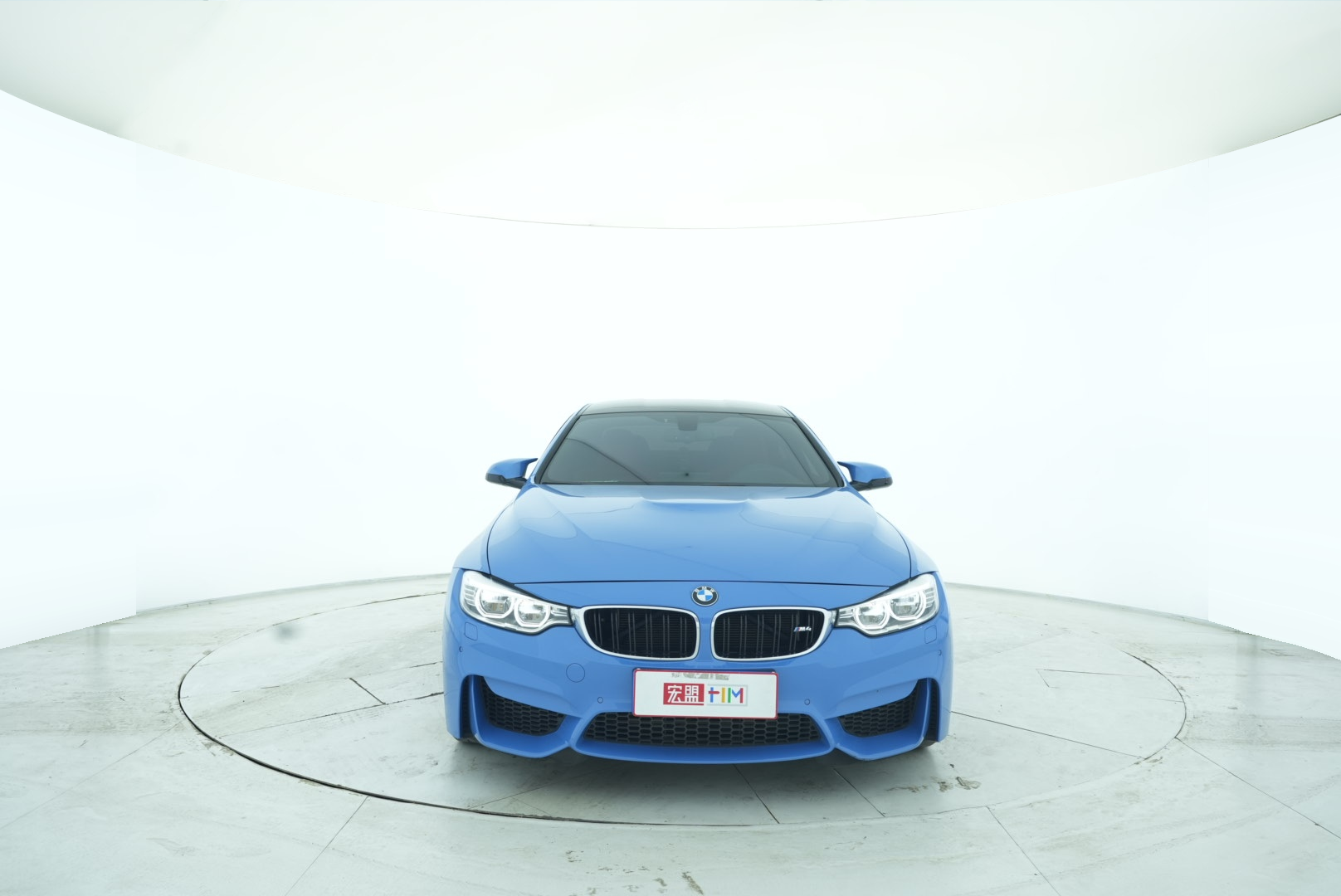 BMW M4 2014 — фото 9