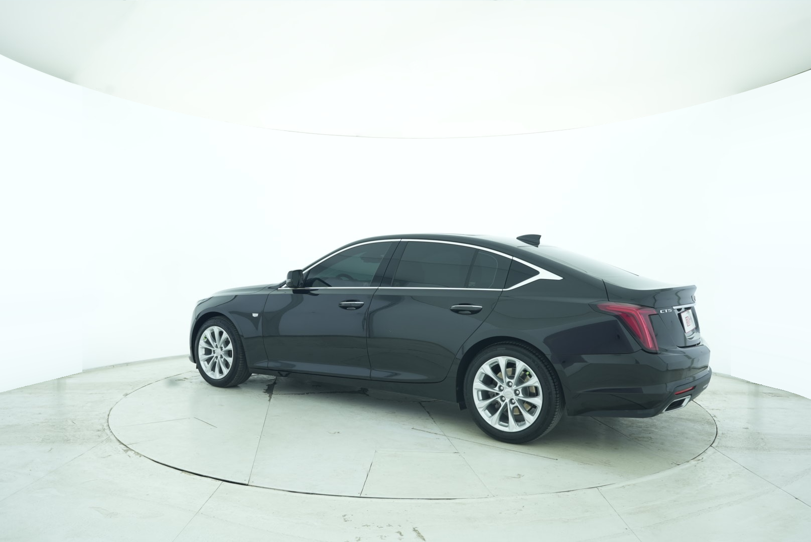Cadillac CT5 2023 — фото 3