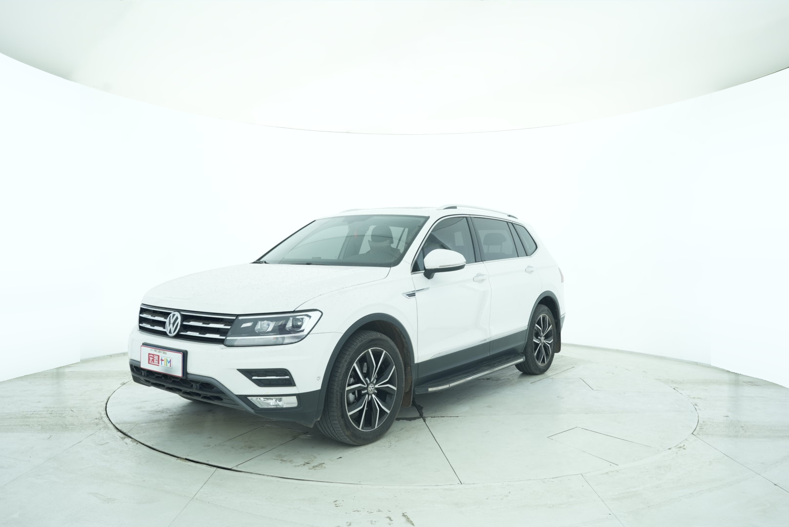 Volkswagen Tiguan L 2020 — фото 2
