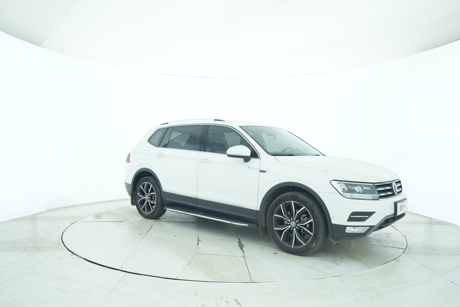 Volkswagen Tiguan L 2020 — фото 8