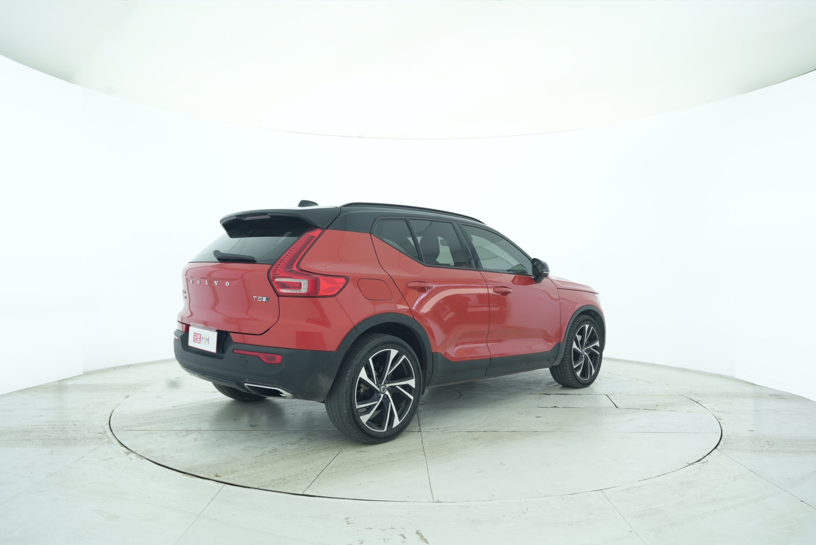 VOLVO XC40 2020 — фото 6