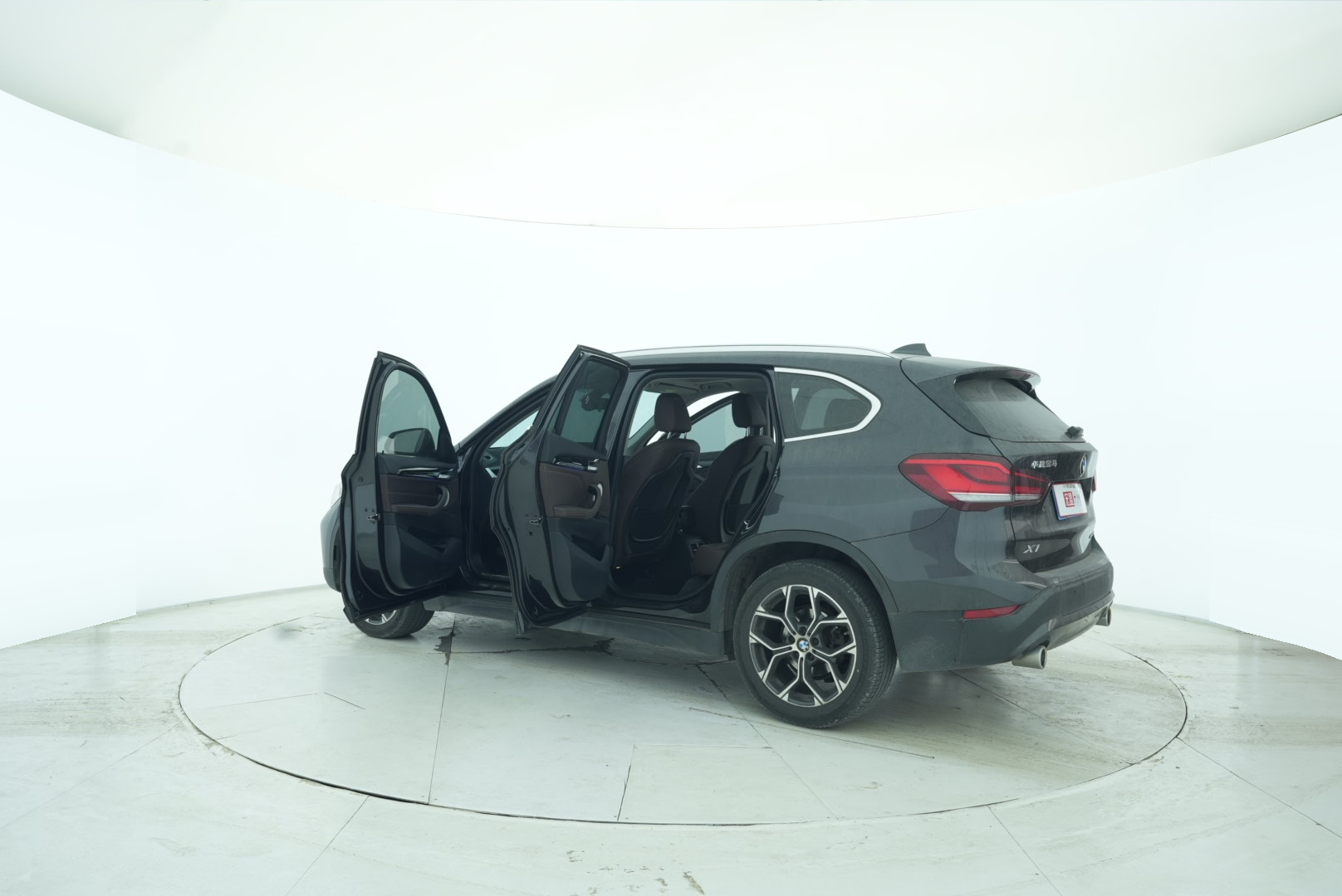 BMW X1 2021 — фото 13