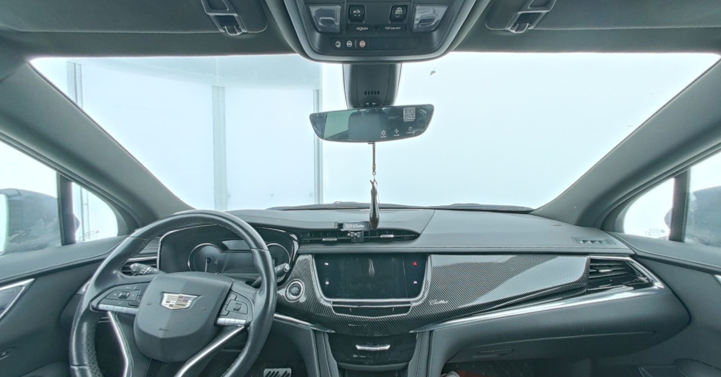 Cadillac XT6 2020 — фото 1