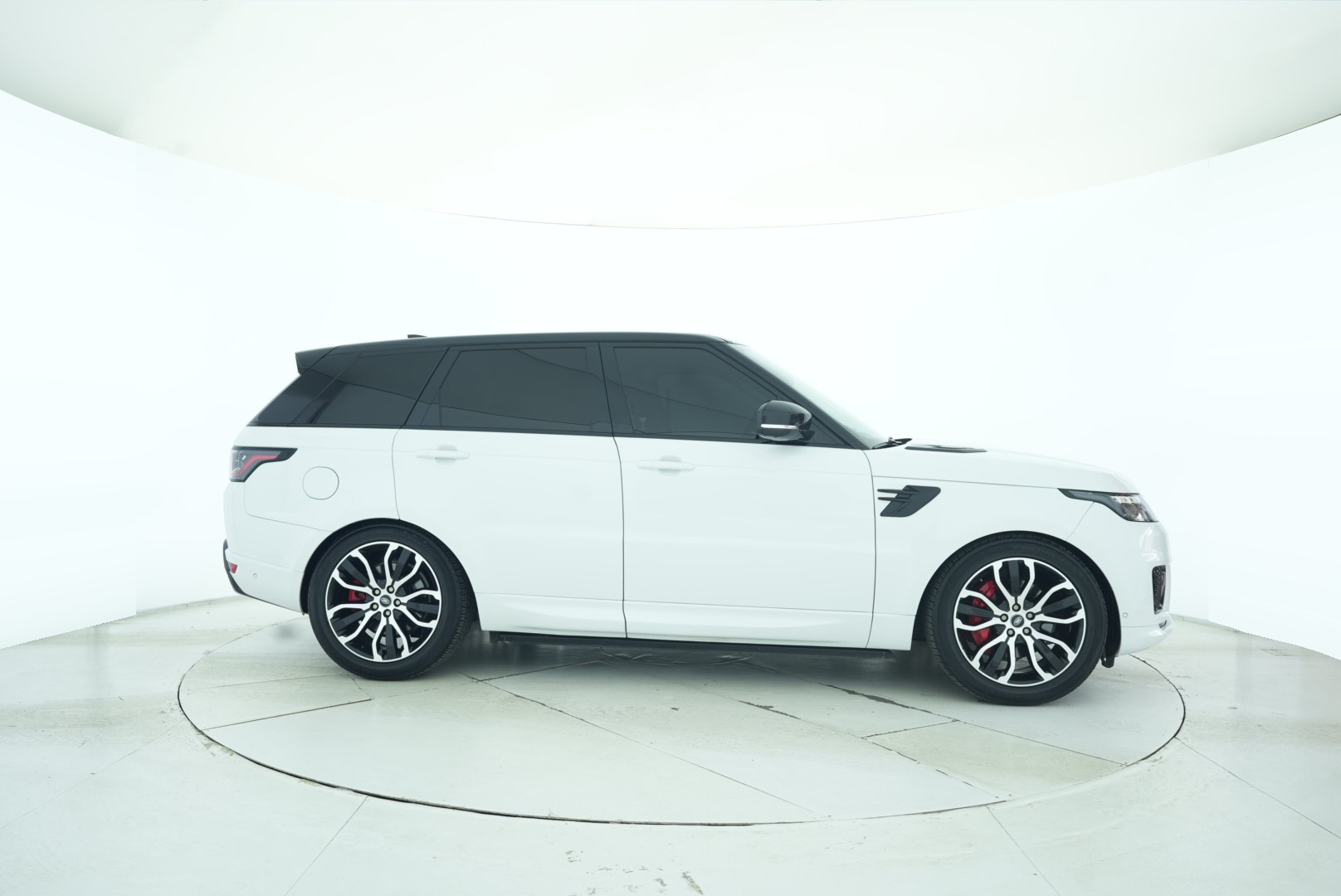 Land Rover Range Rover Sport 2021 — фото 7