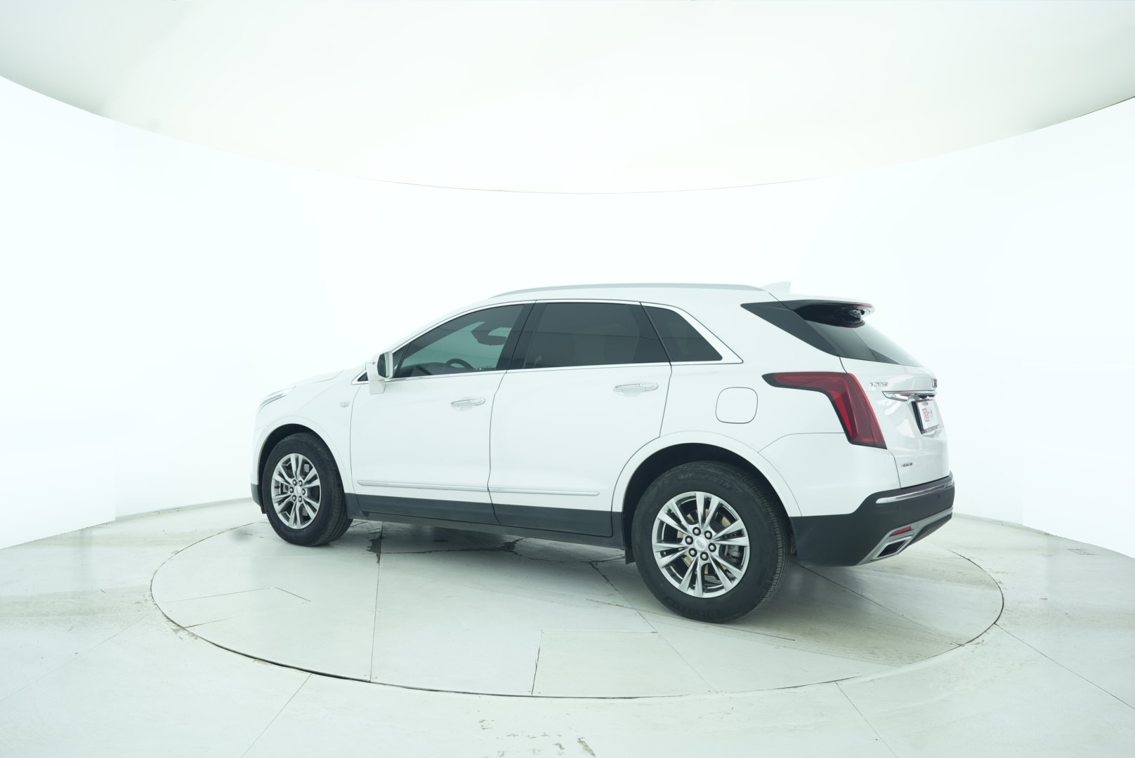 Cadillac XT5 2020 — фото 4