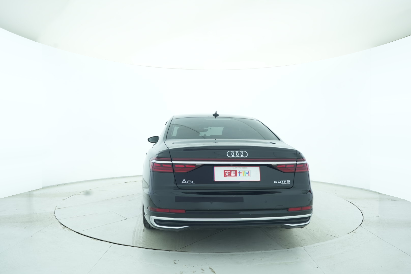 Audi A8 2023 — фото 5