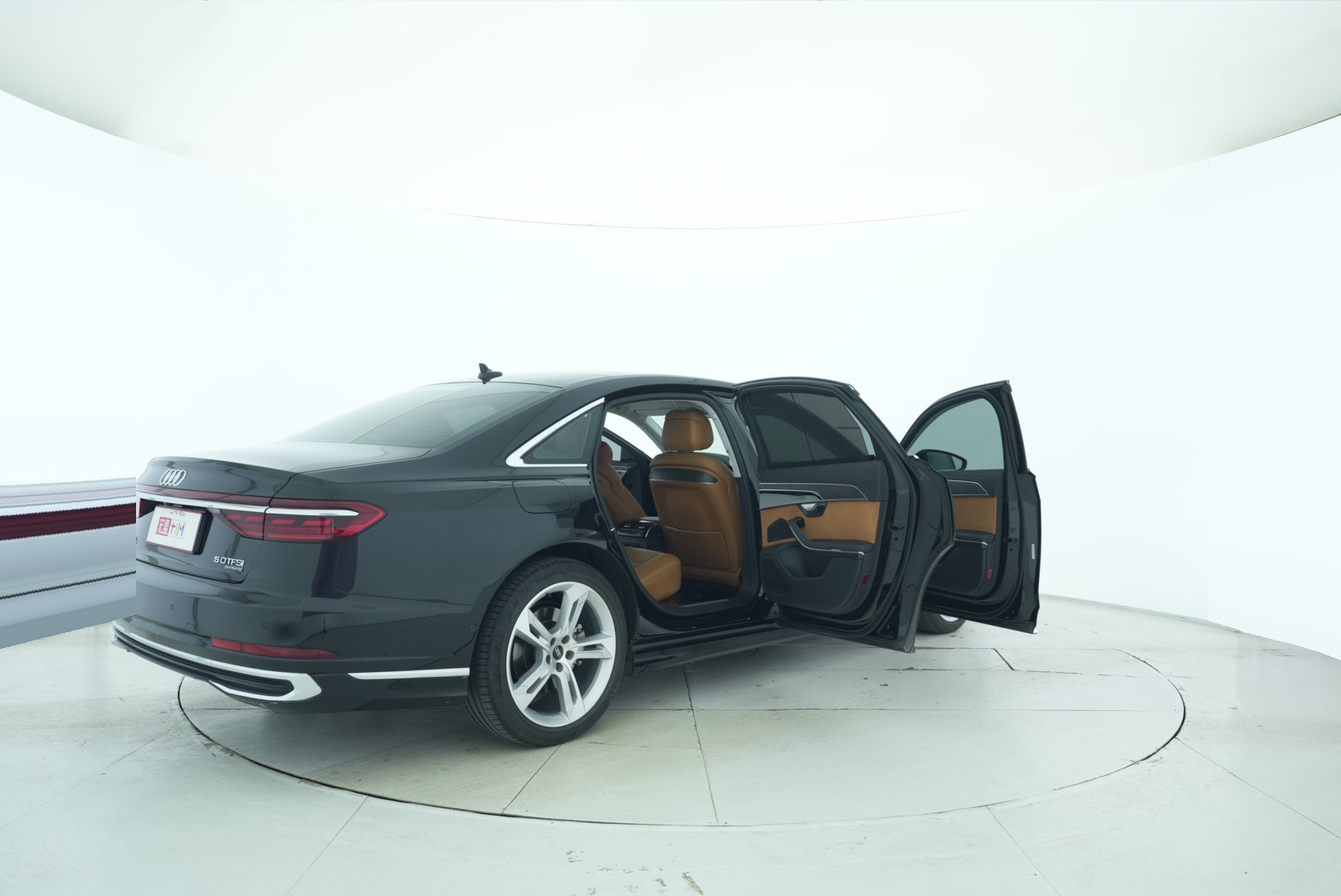 Audi A8 2023 — фото 15