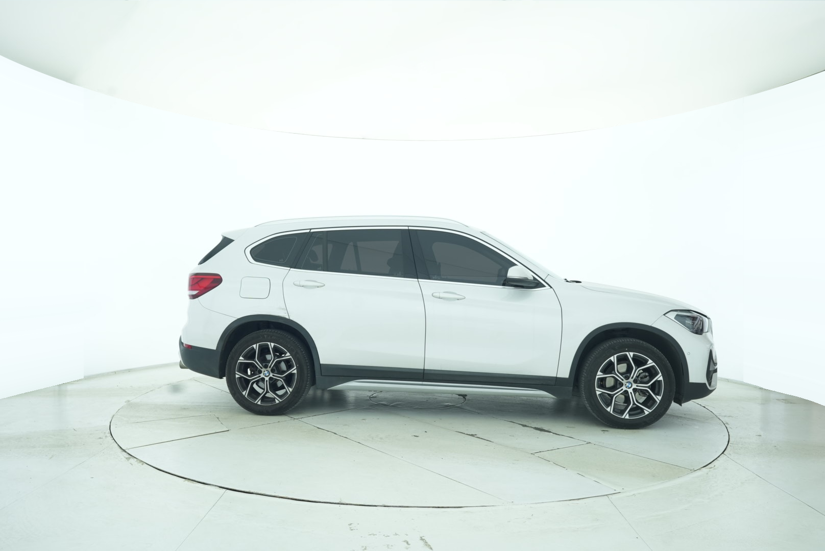 BMW X1 2020 — фото 7