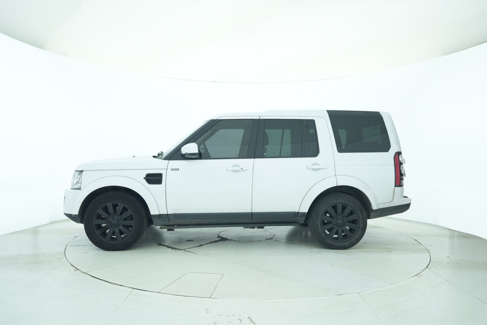 Land Rover Discovery 2015 — фото 3