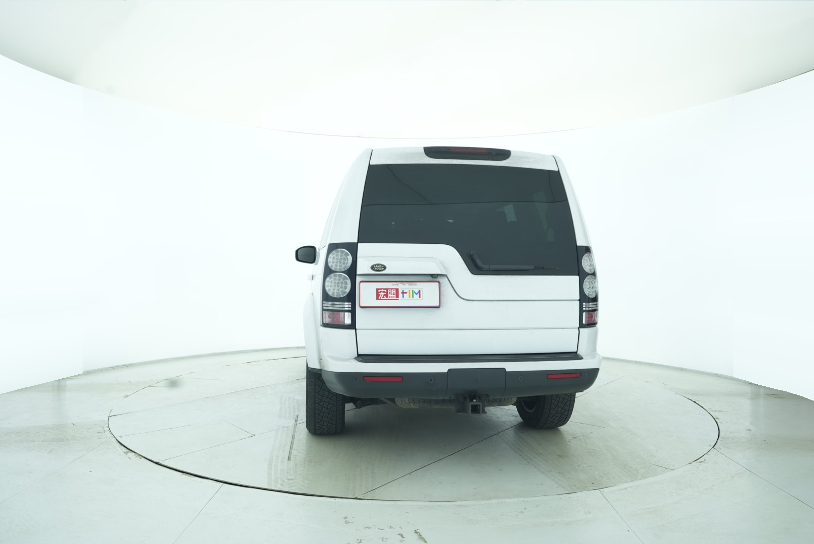 Land Rover Discovery 2015 — фото 5