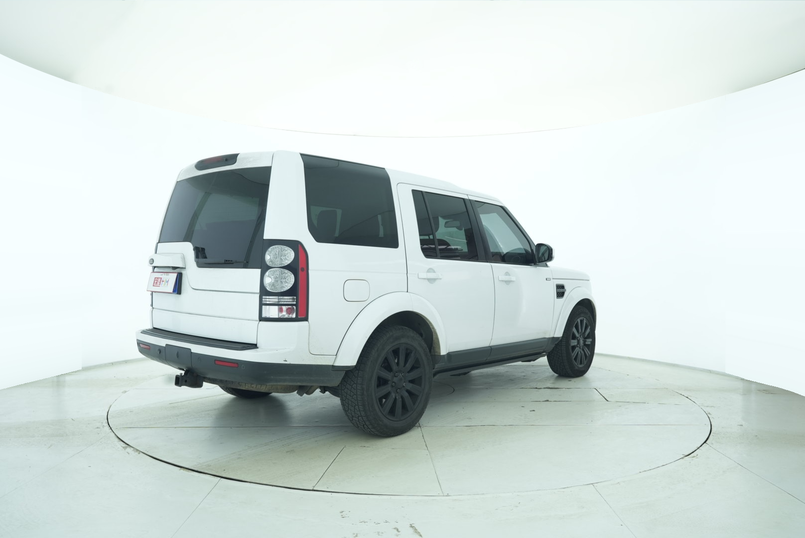 Land Rover Discovery 2015 — фото 6